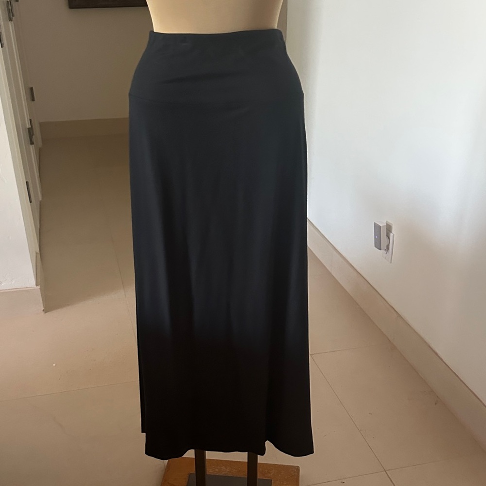 J. Jill Black Maxi Skirt with Streamlined Waist